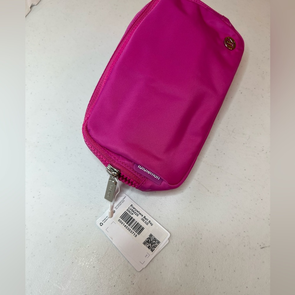 Lululemon Belt Bag Sonic Pink 1L - Picture 10 of 12